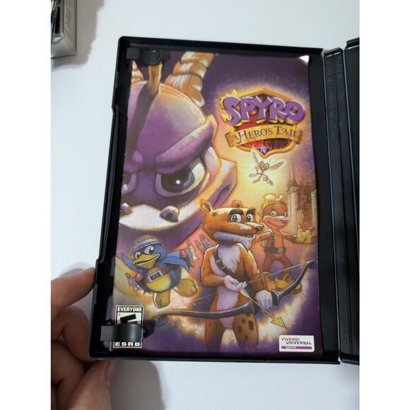 Spyro: A Hero's Tail Playstation 2 PS2 Complete CIB TESTED WORKING USA - Picture 3 of 5
